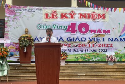 TRƯỜNG THCS NGUYỄN DU TỔ CHỨC LỄ KỈ NIỆM 40 NĂM NGÀY NHÀ GIÁO VIỆT 20-11