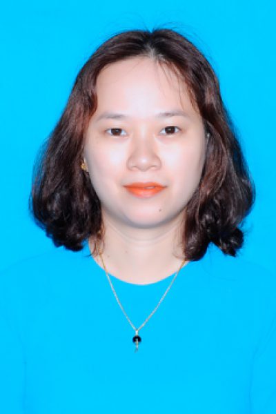 Cô: Trần Thị Hương Trà
