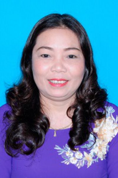 Cô: Ngô Thị Cúc