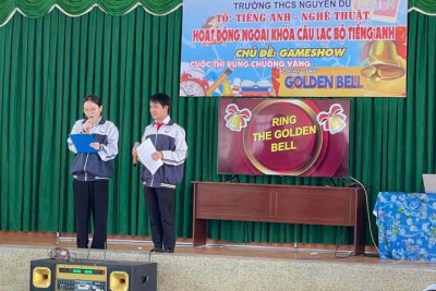 HOẠT ĐỘNG NGOẠI KHÓA  CÂU LẠC BỘ TIẾNG ANH TRƯỜNG THCS NGUYỄN DU
